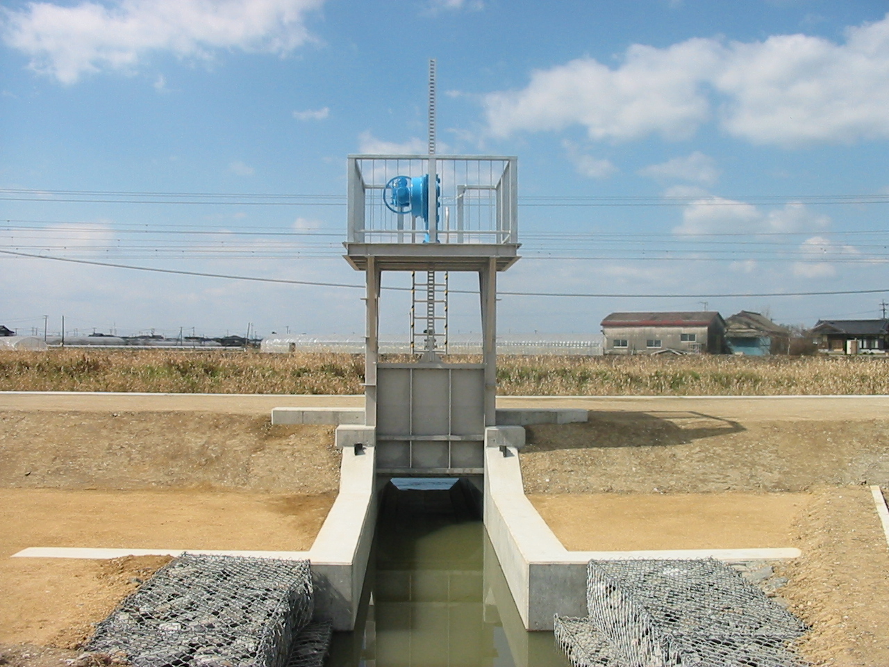 熊本県宇城地域振興局新耕地川単県自然債河川改良工事ピンラック式スライドゲート1400×1400